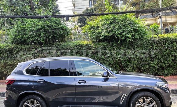 Buy Used 2019 BMW X5 in Dhaka, Dhaka Buy Used 2019 BMW X5 in Dhaka, Dhaka