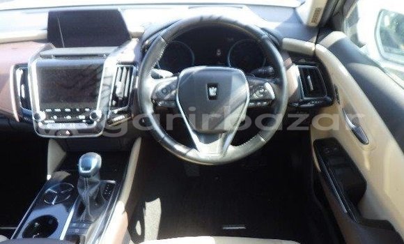 Buy Used 2019 Toyota crown g in Dhaka, Dhaka Buy Used 2019 Toyota crown g in Dhaka, Dhaka