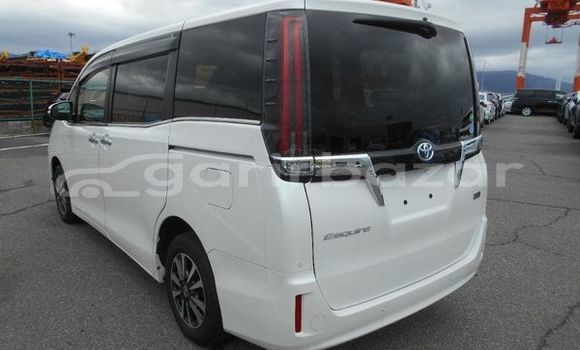 Buy Used 2020 Toyota esquire gi in Dhaka, Dhaka Buy Used 2020 Toyota esquire gi in Dhaka, Dhaka