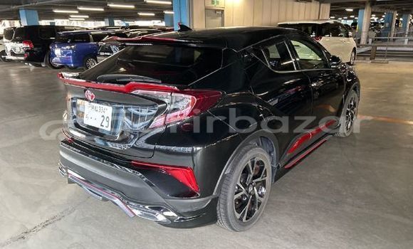 Buy Used 2019 Toyota chr g pkg in Dhaka, Dhaka Buy Used 2019 Toyota chr g pkg in Dhaka, Dhaka