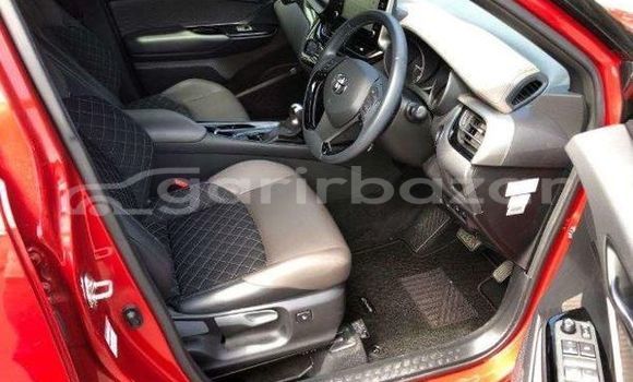 Buy Used 2019 Toyota chr g pkg in Dhaka, Dhaka Buy Used 2019 Toyota chr g pkg in Dhaka, Dhaka