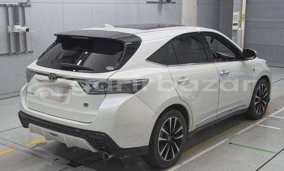 Buy Used 2019 Toyota Harrier in Dhaka, Dhaka Buy Used 2019 Toyota Harrier in Dhaka, Dhaka