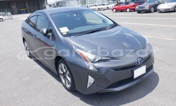 Buy Used 2018 Toyota prius s package in Dhaka, Dhaka Buy Used 2018 Toyota prius s package in Dhaka, Dhaka
