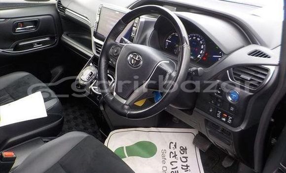 Buy Used 2020 Toyota esquire gi premium in Dhaka, Dhaka Buy Used 2020 Toyota esquire gi premium in Dhaka, Dhaka