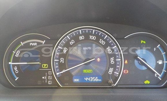 Buy Used 2019 Toyota Esquire gi premium in Dhaka, Dhaka Buy Used 2019 Toyota Esquire gi premium in Dhaka, Dhaka