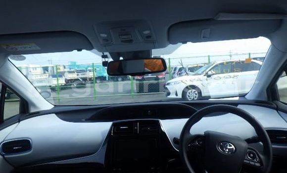 কেনা ব্যবহৃত Toyota prius a Pearl গাড়ী মধ্যে ঢাকা মধ্যে Dhaka কেনা ব্যবহৃত Toyota prius a Pearl গাড়ী মধ্যে ঢাকা মধ্যে Dhaka