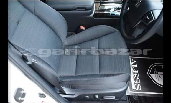 Buy Import Toyota Crown in Dhaka, Dhaka Buy Import Toyota Crown in Dhaka, Dhaka
