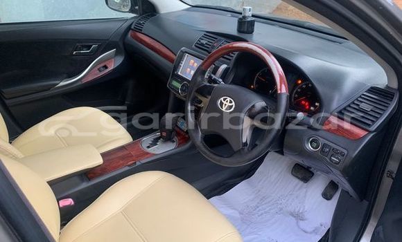 কেনা ব্যবহৃত Toyota F premio Brown গাড়ী মধ্যে অভয়নগর মধ্যে Jessor কেনা ব্যবহৃত Toyota F premio Brown গাড়ী মধ্যে অভয়নগর মধ্যে Jessor