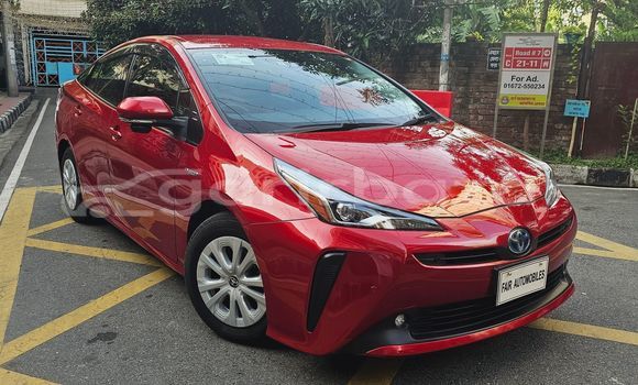 Buy Import 2019 Toyota prius s led in Dhaka, Dhaka Buy Import 2019 Toyota prius s led in Dhaka, Dhaka