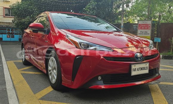 Buy Import 2019 Toyota prius s led in Dhaka, Dhaka Buy Import 2019 Toyota prius s led in Dhaka, Dhaka