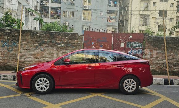 Buy Import 2019 Toyota prius s led in Dhaka, Dhaka Buy Import 2019 Toyota prius s led in Dhaka, Dhaka