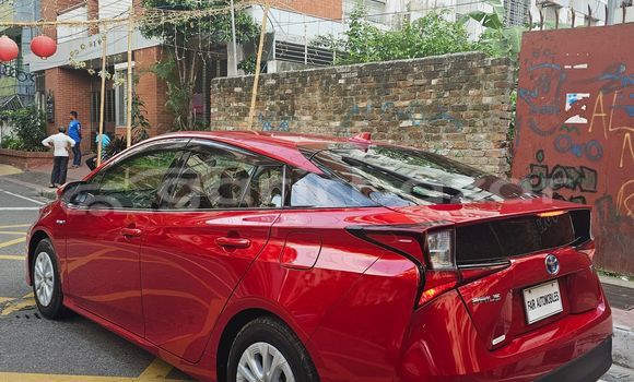 Buy Import 2019 Toyota prius s led in Dhaka, Dhaka Buy Import 2019 Toyota prius s led in Dhaka, Dhaka
