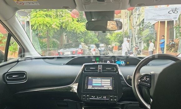 Buy Import 2019 Toyota prius s led in Dhaka, Dhaka Buy Import 2019 Toyota prius s led in Dhaka, Dhaka