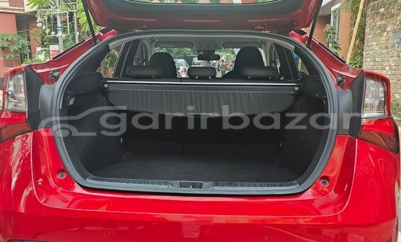 Buy Import 2019 Toyota prius s led in Dhaka, Dhaka Buy Import 2019 Toyota prius s led in Dhaka, Dhaka