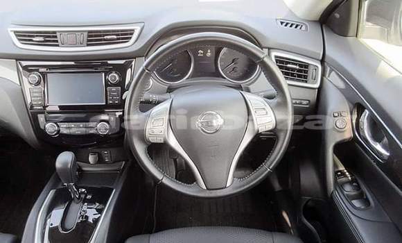 Buy Import Nissan X-Trail in Dhaka, Dhaka Buy Import Nissan X-Trail in Dhaka, Dhaka