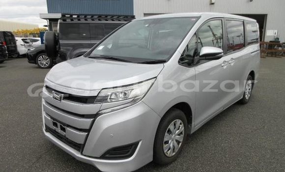 কেনা ব্যবহৃত Toyota noah x pkg Silver গাড়ী মধ্যে ঢাকা মধ্যে Dhaka কেনা ব্যবহৃত Toyota noah x pkg Silver গাড়ী মধ্যে ঢাকা মধ্যে Dhaka