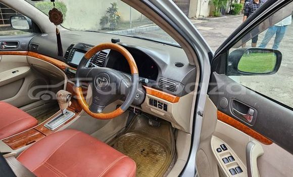 Buy Used 2005 Toyota Premio in Dhaka, Dhaka Buy Used 2005 Toyota Premio in Dhaka, Dhaka