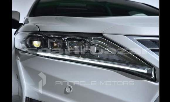 Buy Import Toyota Harrier in Dhaka, Dhaka Buy Import Toyota Harrier in Dhaka, Dhaka