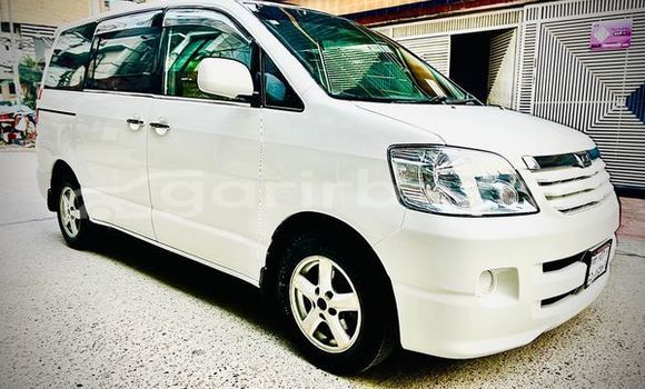 কেনা ব্যবহৃত Toyota noah x White গাড়ী মধ্যে ঢাকা মধ্যে Dhaka কেনা ব্যবহৃত Toyota noah x White গাড়ী মধ্যে ঢাকা মধ্যে Dhaka