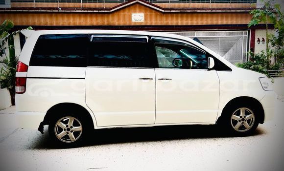 কেনা ব্যবহৃত Toyota noah x White গাড়ী মধ্যে ঢাকা মধ্যে Dhaka কেনা ব্যবহৃত Toyota noah x White গাড়ী মধ্যে ঢাকা মধ্যে Dhaka