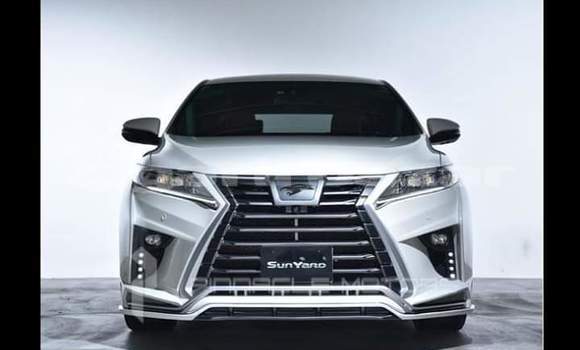 Buy Import Toyota Harrier in Dhaka, Dhaka Buy Import Toyota Harrier in Dhaka, Dhaka