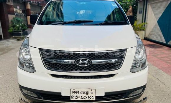 কেনা ব্যবহৃত Hyundai H1 White গাড়ী মধ্যে ঢাকা মধ্যে Dhaka কেনা ব্যবহৃত Hyundai H1 White গাড়ী মধ্যে ঢাকা মধ্যে Dhaka