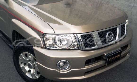 Buy Used 2005 Nissan Patrol in Dhaka, Dhaka Buy Used 2005 Nissan Patrol in Dhaka, Dhaka