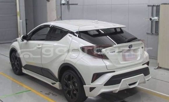 কেনা ব্যবহৃত Toyota chr g pkg Pearl গাড়ী মধ্যে ঢাকা মধ্যে Dhaka কেনা ব্যবহৃত Toyota chr g pkg Pearl গাড়ী মধ্যে ঢাকা মধ্যে Dhaka