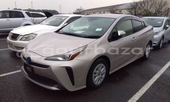 কেনা ব্যবহৃত Toyota prius s Beige গাড়ী মধ্যে ঢাকা মধ্যে Dhaka কেনা ব্যবহৃত Toyota prius s Beige গাড়ী মধ্যে ঢাকা মধ্যে Dhaka