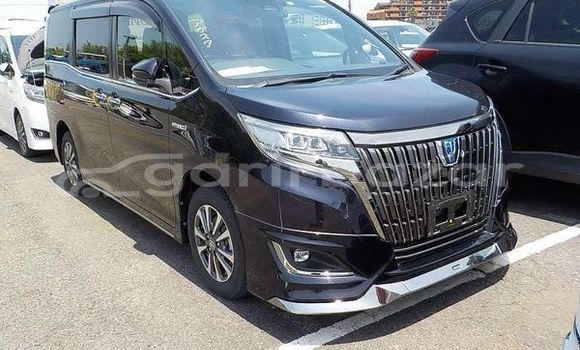 কেনা ব্যবহৃত Toyota Esquire gi premium Purple গাড়ী মধ্যে ঢাকা মধ্যে Dhaka কেনা ব্যবহৃত Toyota Esquire gi premium Purple গাড়ী মধ্যে ঢাকা মধ্যে Dhaka