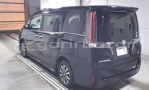 কেনা ব্যবহৃত Toyota Esquire gi premium Purple গাড়ী মধ্যে ঢাকা মধ্যে Dhaka কেনা ব্যবহৃত Toyota Esquire gi premium Purple গাড়ী মধ্যে ঢাকা মধ্যে Dhaka