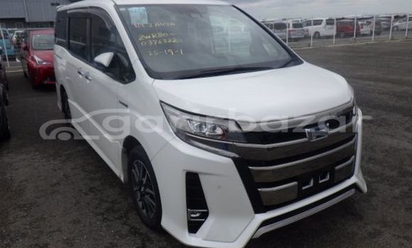Buy Used 2019 Toyota noah wxb in Dhaka, Dhaka Buy Used 2019 Toyota noah wxb in Dhaka, Dhaka