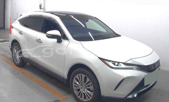Buy Used 2020 Toyota harrier z leather in Dhaka, Dhaka Buy Used 2020 Toyota harrier z leather in Dhaka, Dhaka