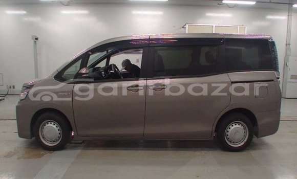 কেনা ব্যবহৃত Toyota voxy x Beige গাড়ী মধ্যে ঢাকা মধ্যে Dhaka কেনা ব্যবহৃত Toyota voxy x Beige গাড়ী মধ্যে ঢাকা মধ্যে Dhaka