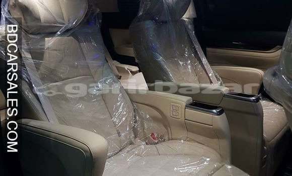 Buy Import Toyota Alphard in Dhaka, Dhaka Buy Import Toyota Alphard in Dhaka, Dhaka