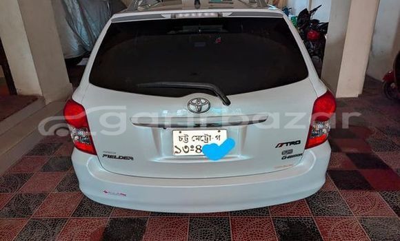 Buy Used 2012 Toyota Axio fielder in Chittagong, Chittagong Buy Used 2012 Toyota Axio fielder in Chittagong, Chittagong