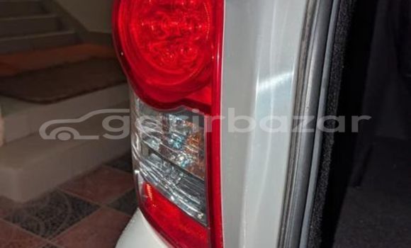 Buy Used 2012 Toyota Axio fielder in Chittagong, Chittagong Buy Used 2012 Toyota Axio fielder in Chittagong, Chittagong