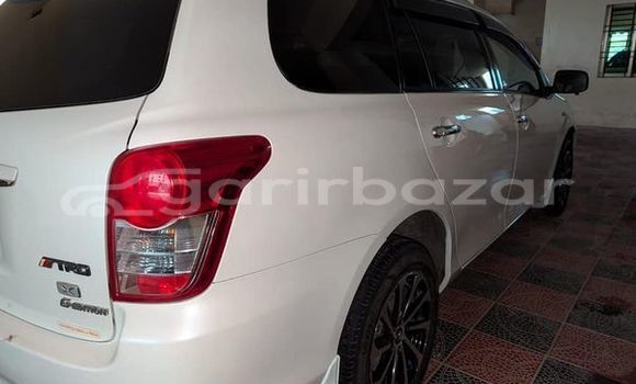 Buy Used 2012 Toyota Axio fielder in Chittagong, Chittagong Buy Used 2012 Toyota Axio fielder in Chittagong, Chittagong