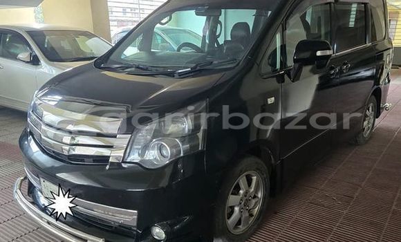 Buy Used 2013 Toyota noah gs in Chittagong, Chittagong Buy Used 2013 Toyota noah gs in Chittagong, Chittagong
