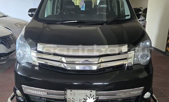 Buy Used 2013 Toyota noah gs in Chittagong, Chittagong Buy Used 2013 Toyota noah gs in Chittagong, Chittagong