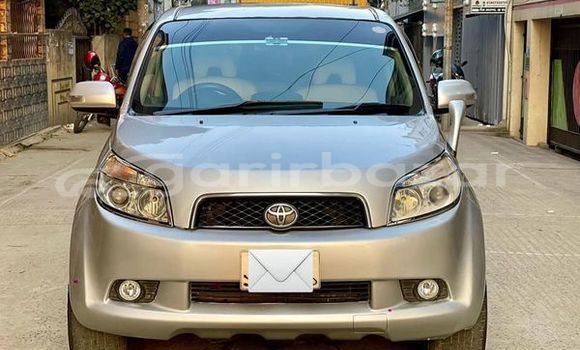 Buy Used 2006 Toyota Rush in Chittagong, Chittagong Buy Used 2006 Toyota Rush in Chittagong, Chittagong