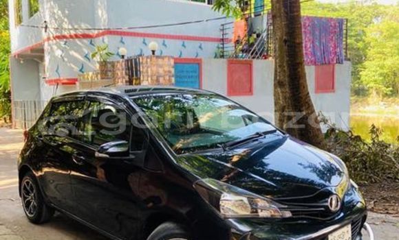 Buy Used 2011 Toyota Vitz in Chittagong, Chittagong Buy Used 2011 Toyota Vitz in Chittagong, Chittagong