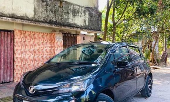 Buy Used 2011 Toyota Vitz in Chittagong, Chittagong Buy Used 2011 Toyota Vitz in Chittagong, Chittagong