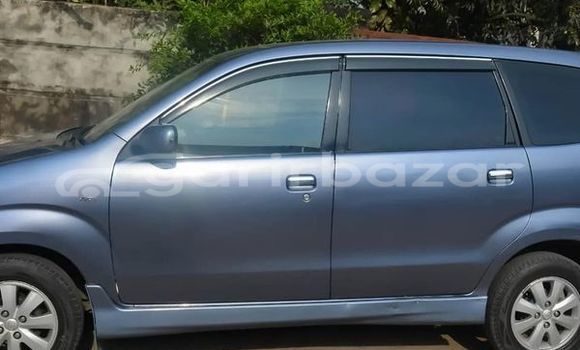 Buy Used 2010 Toyota Avanza in Chittagong, Chittagong Buy Used 2010 Toyota Avanza in Chittagong, Chittagong