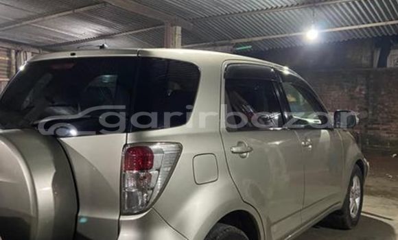 কেনা ব্যবহৃত Toyota Rush Beige গাড়ী মধ্যে চট্টগ্রাম মধ্যে Chittagong কেনা ব্যবহৃত Toyota Rush Beige গাড়ী মধ্যে চট্টগ্রাম মধ্যে Chittagong