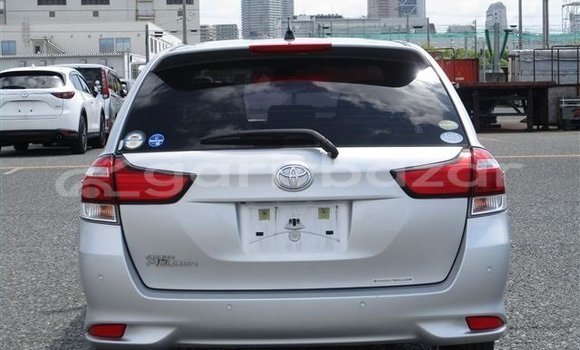 Buy Used 2021 Toyota axio fielder in Adamighi, Bogora Buy Used 2021 Toyota axio fielder in Adamighi, Bogora