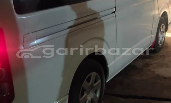 Buy Used 2018 Toyota axio fielder in Abhaynagar, Jessor Buy Used 2018 Toyota axio fielder in Abhaynagar, Jessor