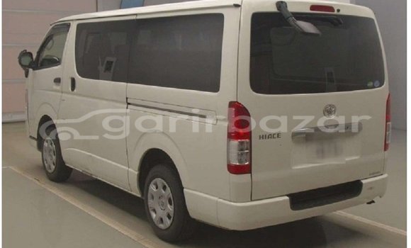 Buy Used 2020 Toyota Hiace in Bajitpur, Kishorganj Buy Used 2020 Toyota Hiace in Bajitpur, Kishorganj