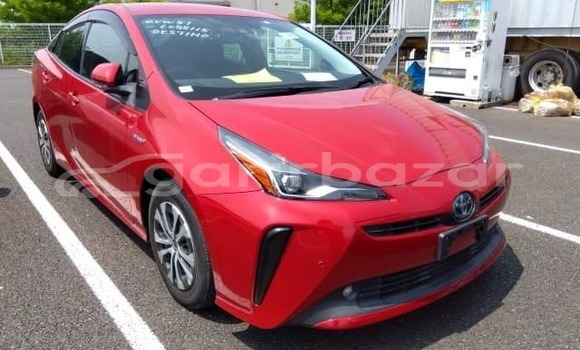 Buy Used 2019 Toyota prius in Dhaka, Dhaka Buy Used 2019 Toyota prius in Dhaka, Dhaka