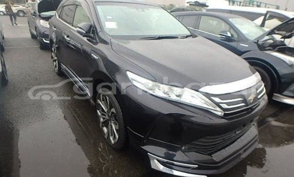 Buy Used 2020 Toyota Harrier in Alamdanga, Chuadanga Buy Used 2020 Toyota Harrier in Alamdanga, Chuadanga